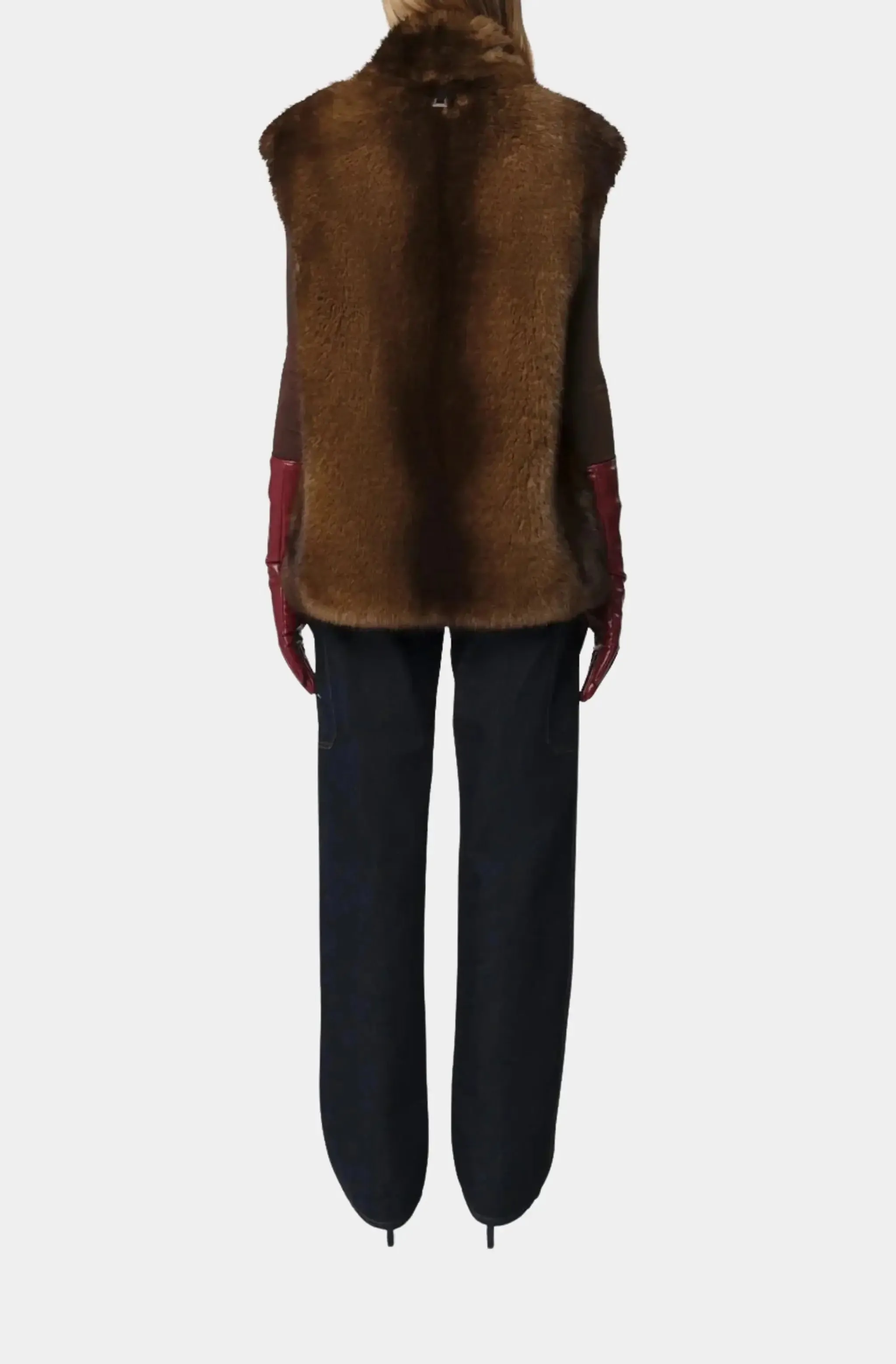 Laila Vest