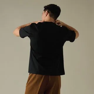 RELAXCOOL SEAMLESS OVERSIZED TEE - BLACK